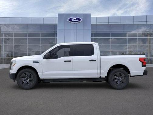 2025 Ford F-150 Lightning Pro
