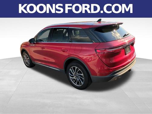 2022 Lincoln Corsair Standard