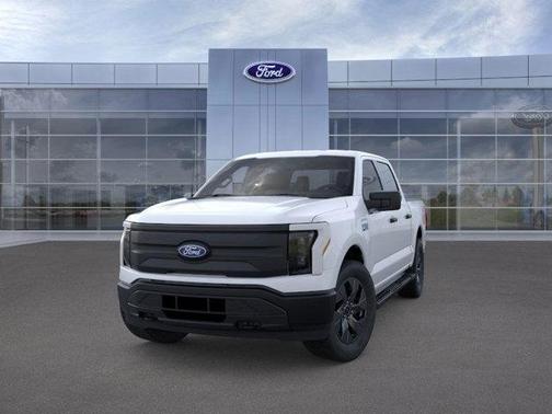 2025 Ford F-150 Lightning Pro