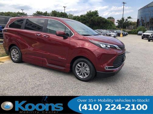 2024 Toyota Sienna XLE