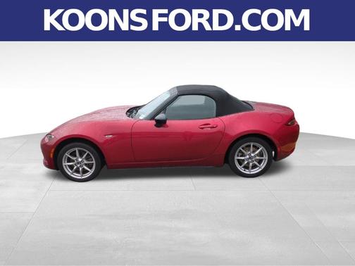 2016 Mazda MX-5 Miata Sport