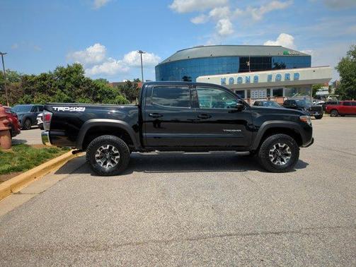 2023 Toyota Tacoma TRD Off Road