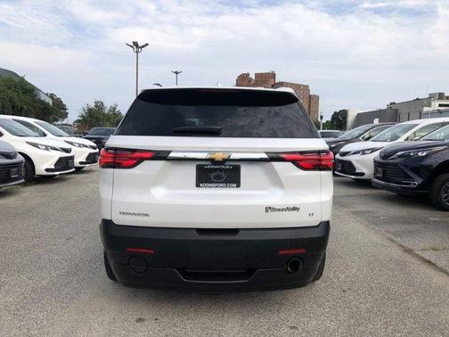 2022 Chevrolet Traverse LT Leather