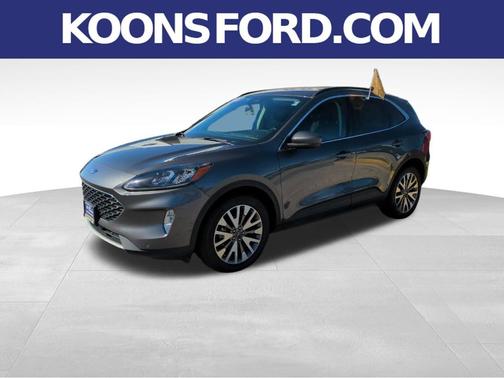 2021 Ford Escape Titanium Hybrid