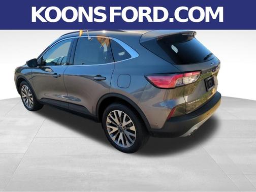 2021 Ford Escape Titanium Hybrid