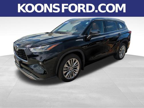 2022 Toyota Highlander Platinum