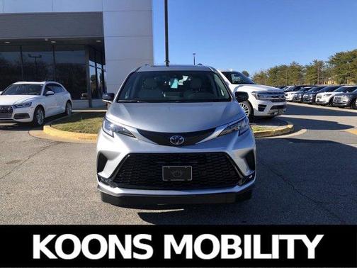 2023 Toyota Sienna XSE 25th Anniversary