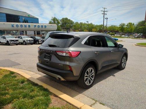 2022 Ford Escape SEL