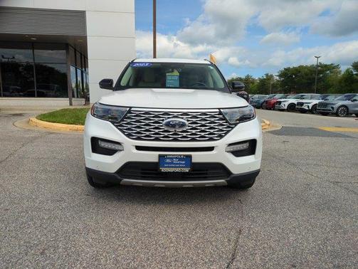 2023 Ford Explorer Platinum