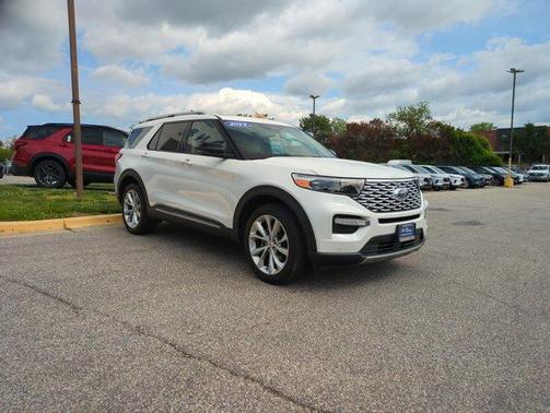 2023 Ford Explorer Platinum