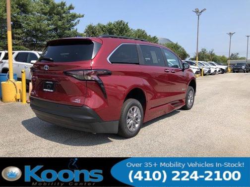 2024 Toyota Sienna XLE