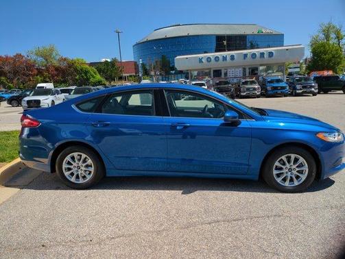 2017 Ford Fusion S