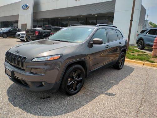2016 Jeep Cherokee Altitude