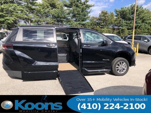 2024 Toyota Sienna XLE