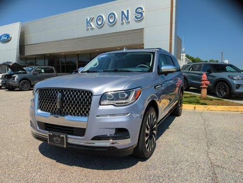 2022 Lincoln Navigator Black Label