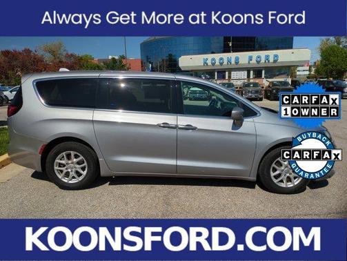 2020 Chrysler Pacifica Touring