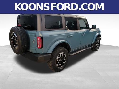 2022 Ford Bronco Outer Banks