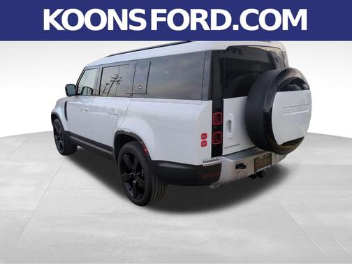 2024 Land Rover Defender P400 S