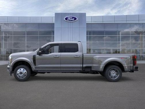2026 Ford F-450 Platinum