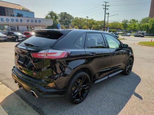 2020 Ford Edge ST