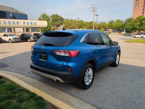 2021 Ford Escape SE