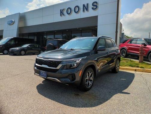 2022 Kia Seltos EX