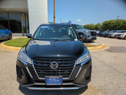 2021 Nissan Kicks S