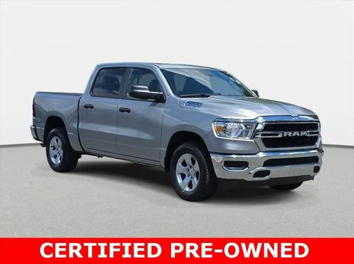 2024 RAM 1500 Tradesman Crew Cab 4x4 57' Box
