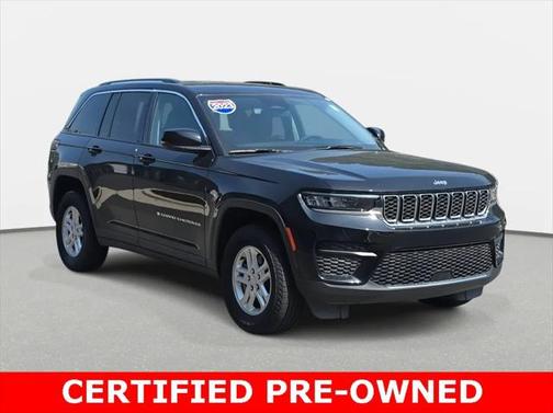 2023 Jeep Grand Cherokee Laredo 4x4