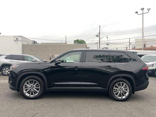2025 Toyota Grand Highlander Platinum