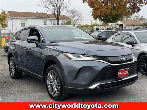 2024 Toyota Venza XLE