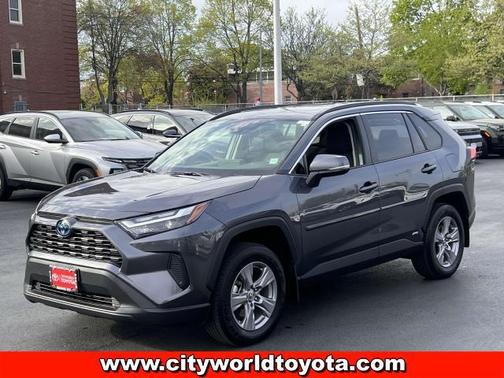2024 Toyota RAV4 Hybrid XLE