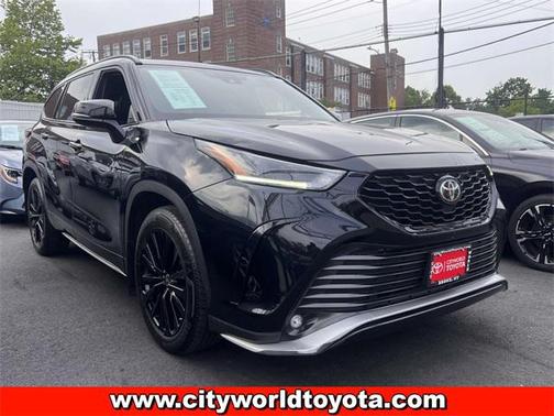 2021 Toyota Highlander XSE