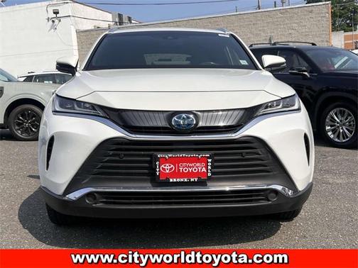 2022 Toyota Venza XLE