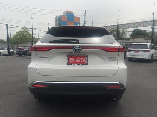 2022 Toyota Venza Limited