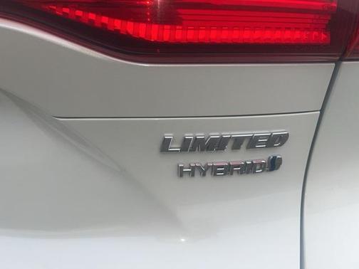 2022 Toyota Venza Limited