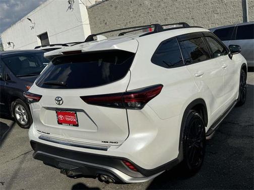 2022 Toyota Highlander XSE