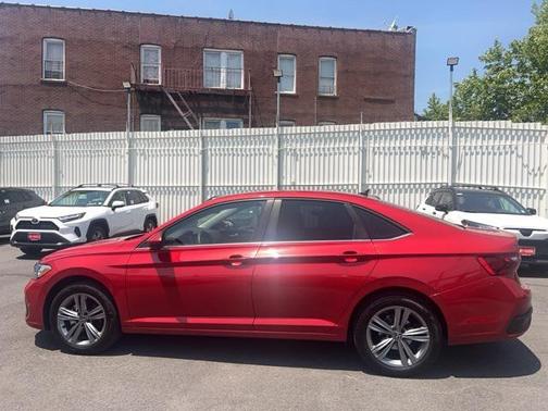 2024 Volkswagen Jetta 1.5T SE