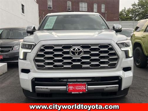 2025 Toyota Sequoia Base