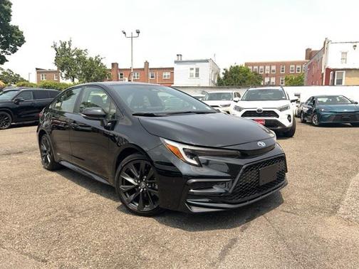 2024 Toyota Corolla Hybrid SE