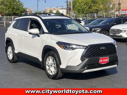 2022 Toyota Corolla Cross LE
