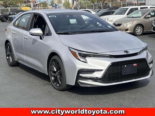 2025 Toyota Corolla SE