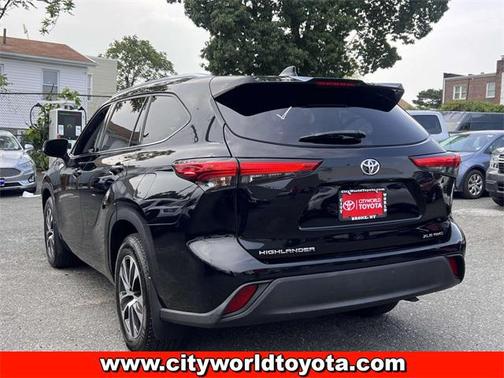 2020 Toyota Highlander XLE