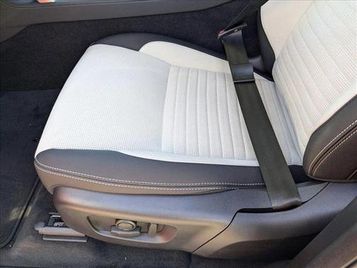 2025 Land Rover Discovery Sport S