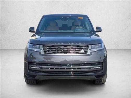 2025 Land Rover Range Rover P550e SE