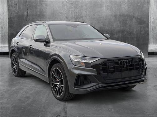 2023 Audi Q8 55 Premium Plus