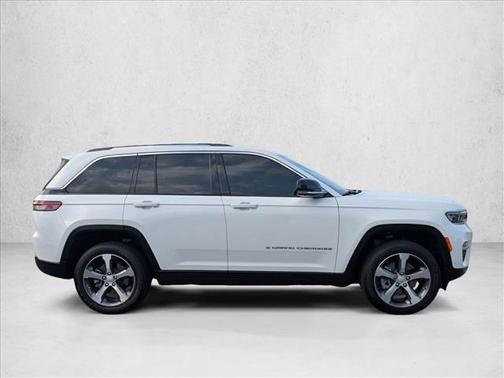 Bright White Clearcoat 2024 Jeep Grand Cherokee 4xe Base