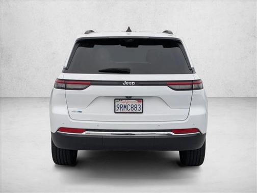 Bright White Clearcoat 2024 Jeep Grand Cherokee 4xe Base