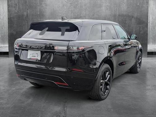 2025 Land Rover Range Rover Velar P250 SE R-Dynamic