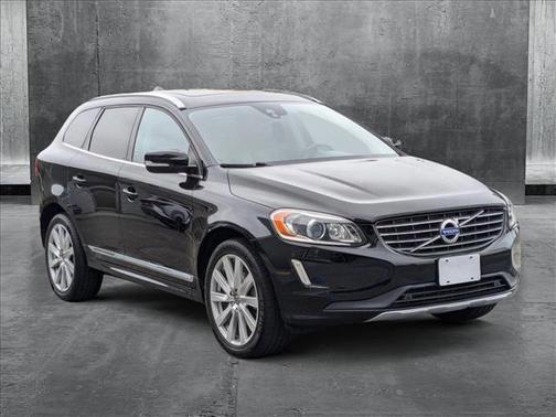 2017 Volvo XC60 T5 Inscription